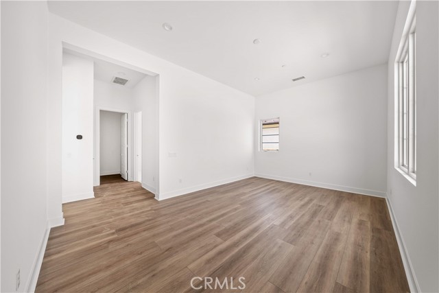 20414 Marlow, Porter Ranch CA: https://media.crmls.org/medias/1e69ba0f-9b1b-4e74-b482-9627f57cf2dd.jpg
