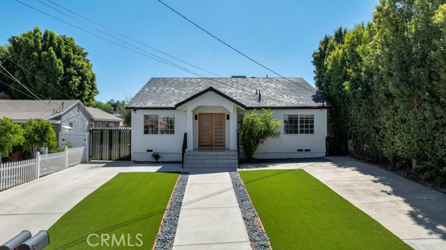 5434 Sylvia Avenue, Tarzana CA: https://media.crmls.org/medias/1e69c2cb-7583-44e9-9f90-0ae1761b54b5.jpg