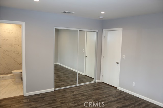 7419 Alabama Avenue, Canoga Park CA: https://media.crmls.org/medias/1e6a20ee-7821-437b-954a-f3416ea3cc8f.jpg