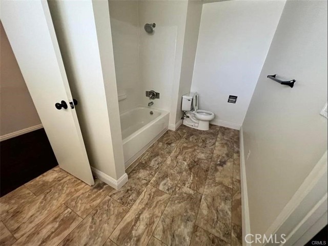 Bathroom1
