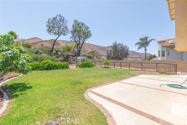 16783 Lake Knoll, Riverside CA: https://media.crmls.org/medias/1e6a679a-c230-47e5-a7e6-cd30f08c70ae.jpg