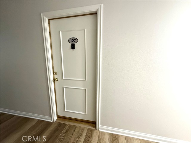Detail Gallery Image 12 of 22 For 4107 Summertime Ln, Culver City,  CA 90230 - 1 Beds | 1 Baths