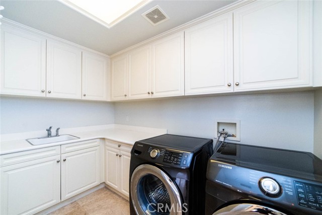 Detail Gallery Image 56 of 71 For 7 Camellia, Irvine,  CA 92620 - 5 Beds | 4/1 Baths