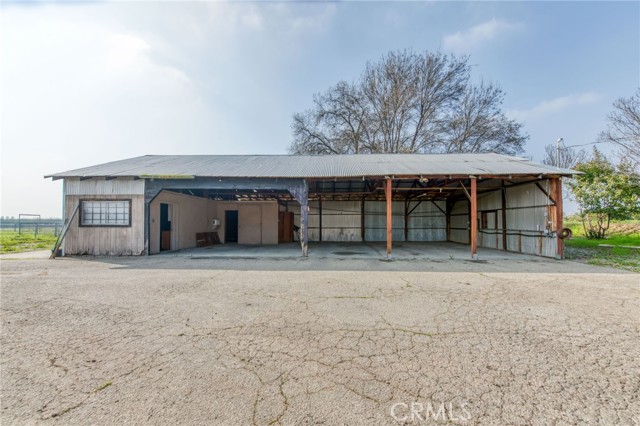 Detail Gallery Image 5 of 37 For 17281 E Belmont, Sanger,  CA 93657 - 2 Beds | 1 Baths