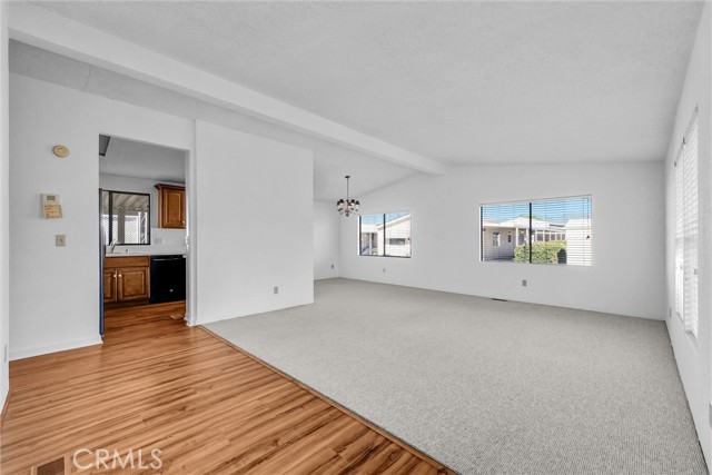 Detail Gallery Image 5 of 40 For 1010 Terrace #17,  San Bernardino,  CA 92410 - 2 Beds | 2 Baths