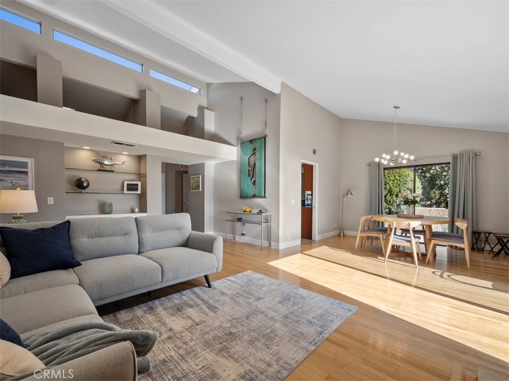 1e6bc0b9 1621 4b1f 9675 Eddb09dad081