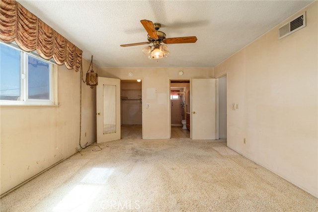 Detail Gallery Image 30 of 43 For 7635 Lakeside Dr, Jurupa Valley,  CA 92509 - 4 Beds | 2/1 Baths