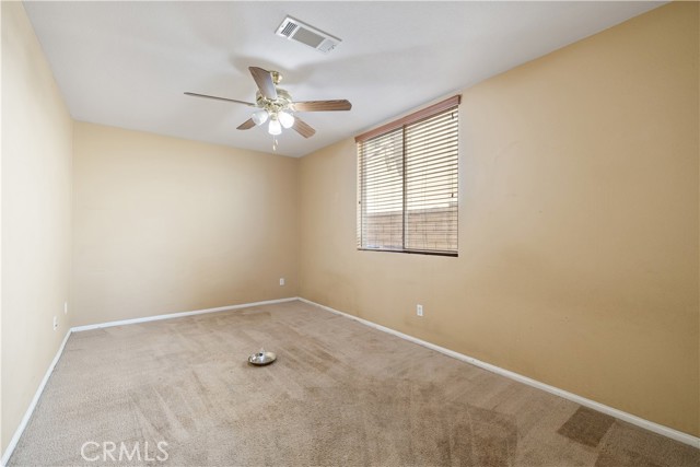 Image 40 of 47 For 82746 Mount Riley Drive