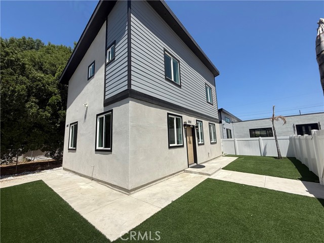 19515 Cantara Street, Reseda CA: https://media.crmls.org/medias/1e6d6e8a-f387-4a6c-86e7-569f4a39a374.jpg