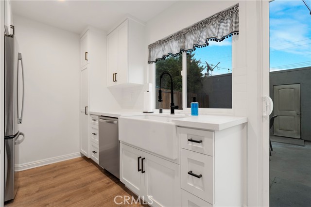Detail Gallery Image 11 of 25 For 17730 Regency Cir, Bellflower,  CA 90706 - 3 Beds | 2 Baths
