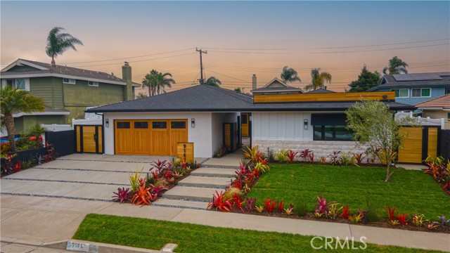 9141 Aloha Drive, Huntington Beach CA: https://media.crmls.org/medias/1e6e36c6-8d7f-4d1d-a6fe-e26409577ac6.jpg