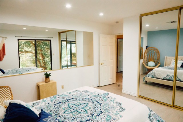 27424 Homyr Place, Canyon Country CA: https://media.crmls.org/medias/1e6efe71-61ef-4088-81ae-47bec0ffa7e2.jpg