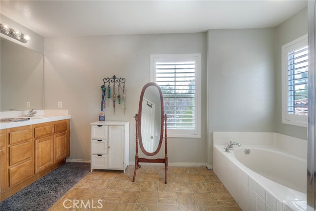 Detail Gallery Image 27 of 41 For 33192 Vermont Rd, Temecula,  CA 92592 - 5 Beds | 3 Baths