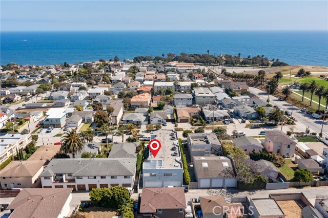718 W 37th Street, San Pedro CA: https://media.crmls.org/medias/1e701a2b-687e-47df-816e-eb5931dc0b98.jpg