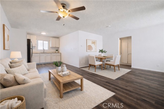 Image 2 of 16 For 685 Vista Chino  8