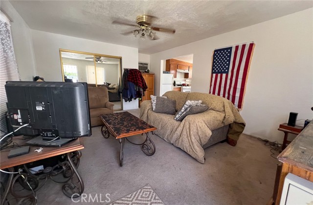 Detail Gallery Image 19 of 37 For 16268 Lorene Dr, Victorville,  CA 92395 - 3 Beds | 3 Baths