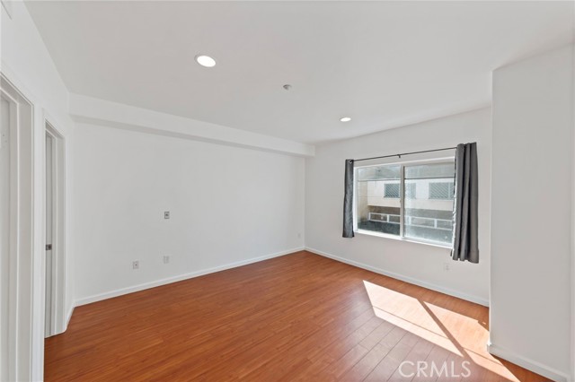 Detail Gallery Image 9 of 23 For 421 S Garfield #79,  Monterey Park,  CA 91754 - 2 Beds | 2 Baths