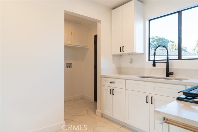 10716 Telfair Avenue, Pacoima CA: https://media.crmls.org/medias/1e73e349-fc99-4d47-bf8e-ed5d86ef4275.jpg