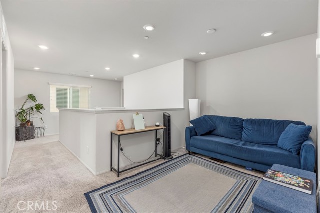 Detail Gallery Image 9 of 32 For 31859 Woodbank Way, Winchester,  CA 92596 - 5 Beds | 3 Baths