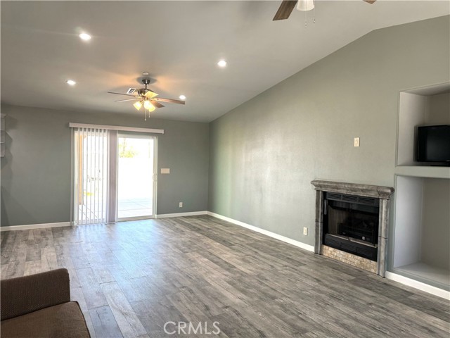 Detail Gallery Image 2 of 27 For 2437 Marlin Dr, Thermal,  CA 92274 - 4 Beds | 2/1 Baths