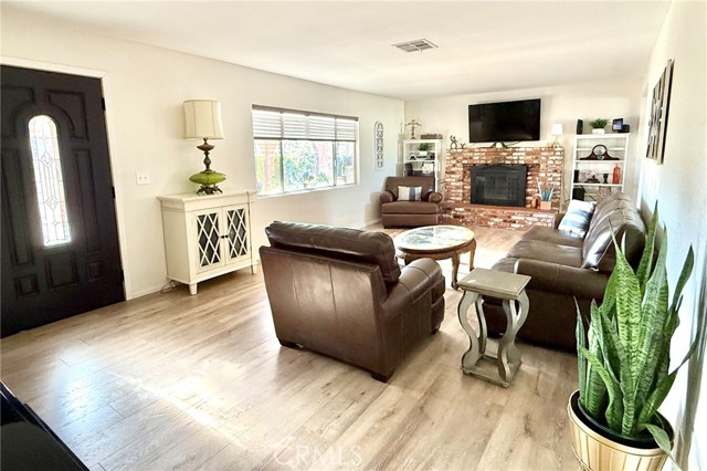 Detail Gallery Image 10 of 26 For 7157 La Habra Ave, Yucca Valley,  CA 92284 - 2 Beds | 2 Baths