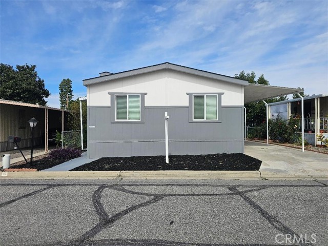 Detail Gallery Image 2 of 2 For 1560 Massachussetts Ave #94,  Riverside,  CA 92570 - 3 Beds | 2 Baths