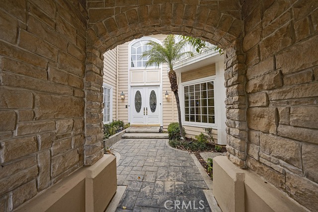 Detail Gallery Image 6 of 37 For 779 Coral Tree Way, Upland,  CA 91784 - 6 Beds | 5/2 Baths