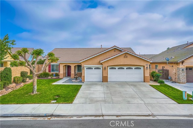 13674 Woodlands St, Eastvale, CA 92880