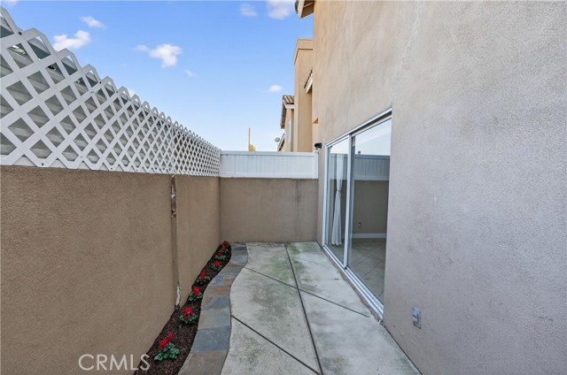 Detail Gallery Image 33 of 47 For 152 Terraza Ct, Costa Mesa,  CA 92627 - 3 Beds | 2/1 Baths