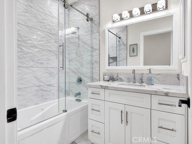 Detail Gallery Image 14 of 20 For 11260 Blix St, North Hollywood,  CA 91602 - 3 Beds | 2 Baths