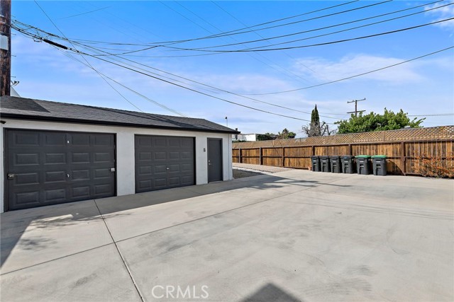 Detail Gallery Image 19 of 35 For 1925 Church St, Costa Mesa,  CA 92627 - 3 Beds | 2 Baths