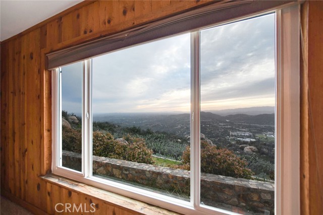 Detail Gallery Image 9 of 64 For 6750 Rainbow Heights Rd, Fallbrook,  CA 92028 - 4 Beds | 2 Baths