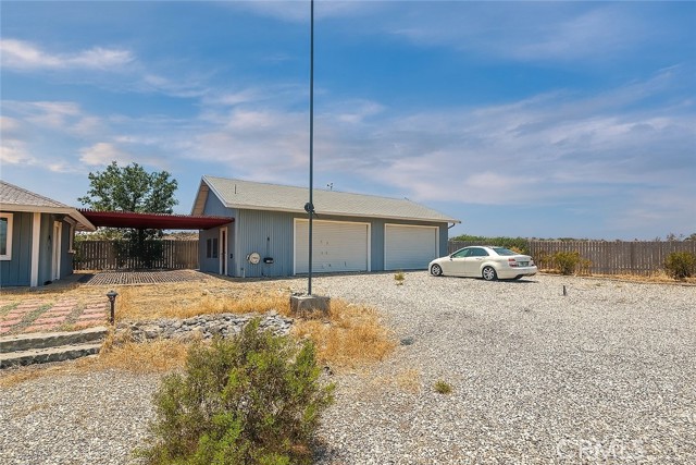 Detail Gallery Image 4 of 13 For 13384 Sheep Creek Rd, Phelan,  CA 92371 - 3 Beds | 2 Baths