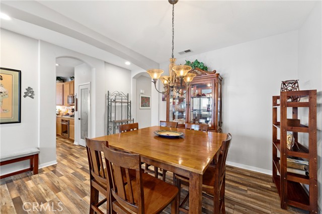 Detail Gallery Image 23 of 55 For 24050 Esmeralda Ct, Wildomar,  CA 92595 - 3 Beds | 3 Baths