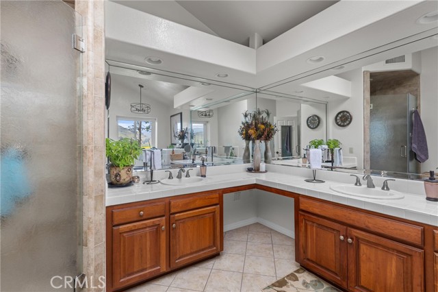 Detail Gallery Image 18 of 38 For 744 Clearview Ln, San Luis Obispo,  CA 93405 - 3 Beds | 3 Baths