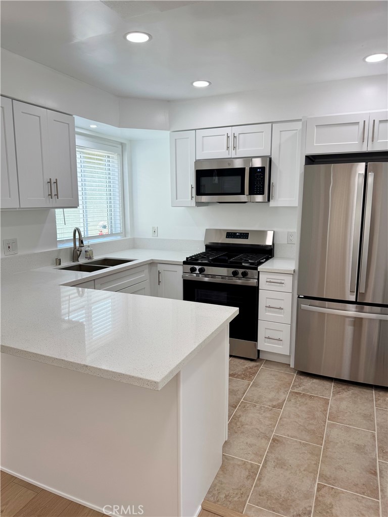 4120 W 170th Street