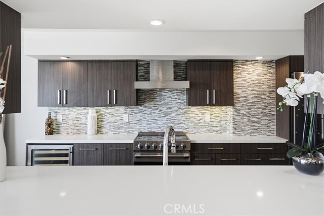 Detail Gallery Image 34 of 75 For 818 N Doheny Dr #908,  West Hollywood,  CA 90069 - 2 Beds | 2 Baths