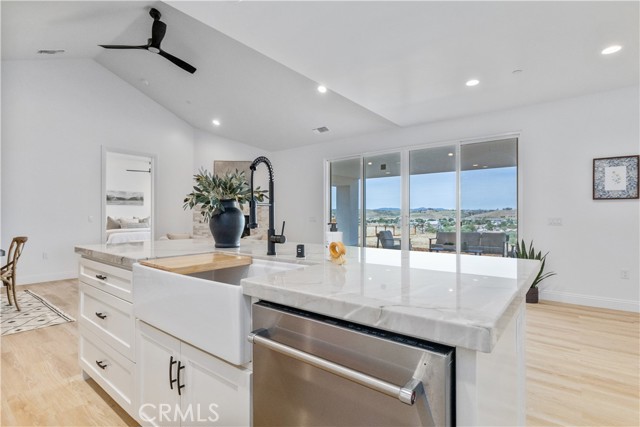 Detail Gallery Image 24 of 64 For 13165 N Bluffs Ct, San Miguel,  CA 93451 - 4 Beds | 2/1 Baths