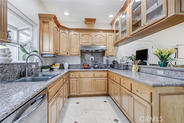 Image 9 of 35 For 2313 Nelson Avenue A