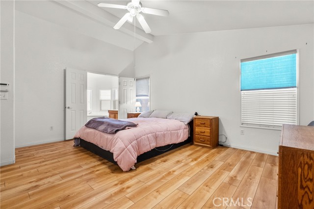 27828 Spyglass Lane, Canyon Country CA: https://media.crmls.org/medias/1e7c8f56-63df-4b31-92cd-1b226e3f1479.jpg