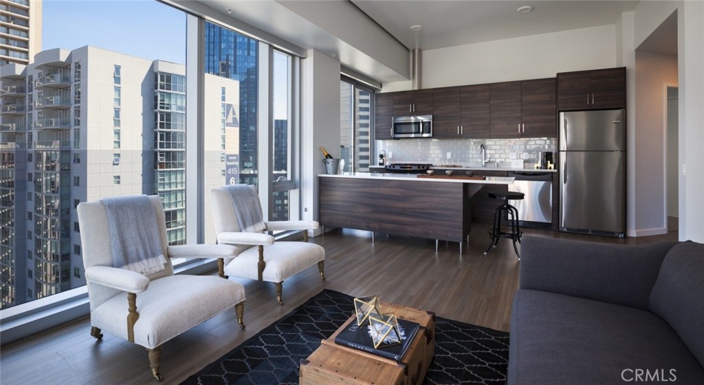 100 Van Ness Avenue #2304