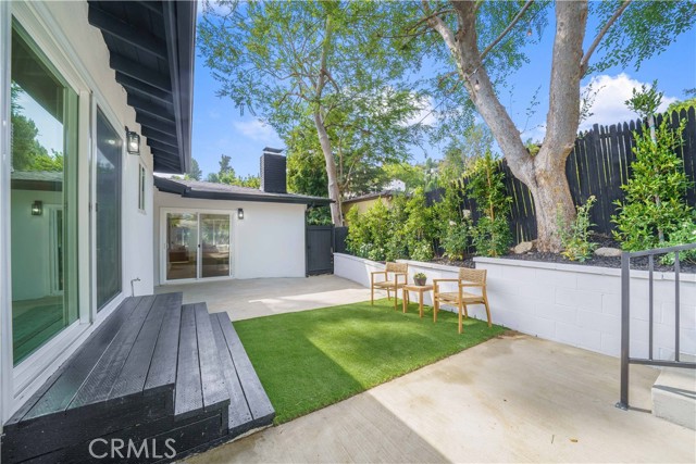 Detail Gallery Image 14 of 22 For 3181 Cadet Ct, Los Angeles,  CA 90068 - 3 Beds | 2 Baths