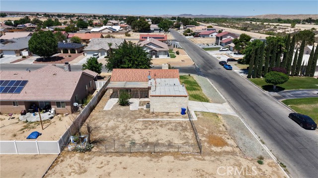 Detail Gallery Image 25 of 29 For 14889 Hartford Ln, Helendale,  CA 92342 - 3 Beds | 2 Baths
