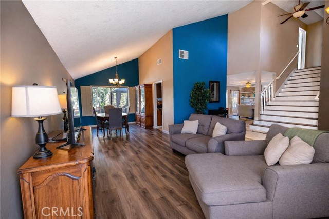 Detail Gallery Image 3 of 21 For 25448 Kalmia Ave, Moreno Valley,  CA 92557 - 4 Beds | 2/1 Baths