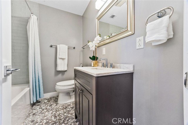 Detail Gallery Image 41 of 49 For 6053 Turnergrove, Lakewood,  CA 90713 - 4 Beds | 3 Baths