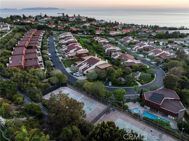 55 Cresta Verde Drive, Rolling Hills Estates, California 90274, 3 Bedrooms Bedrooms, ,2 BathroomsBathrooms,Residential,Sold,Cresta Verde,SB22072492