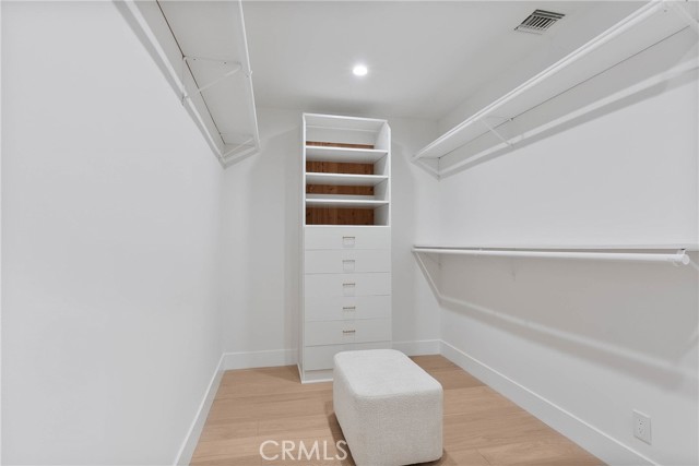 Detail Gallery Image 23 of 29 For 16430 Dorado Dr, Encino,  CA 91436 - 5 Beds | 5/1 Baths