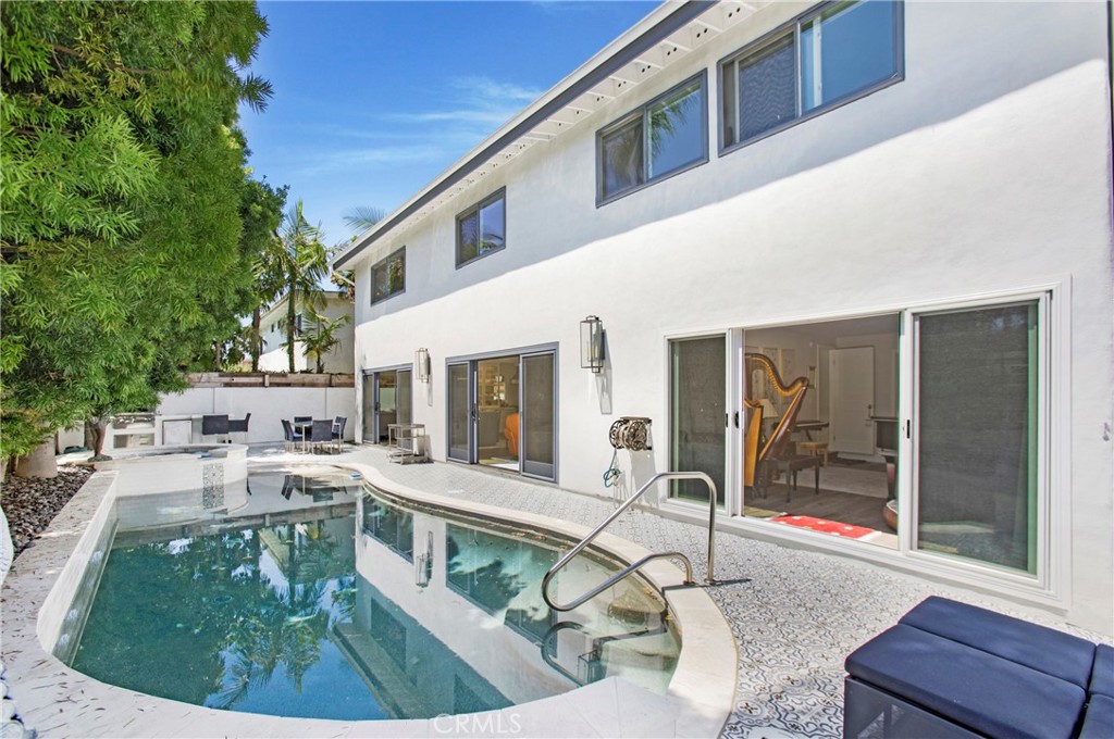 MLS #OC25163421 img 21