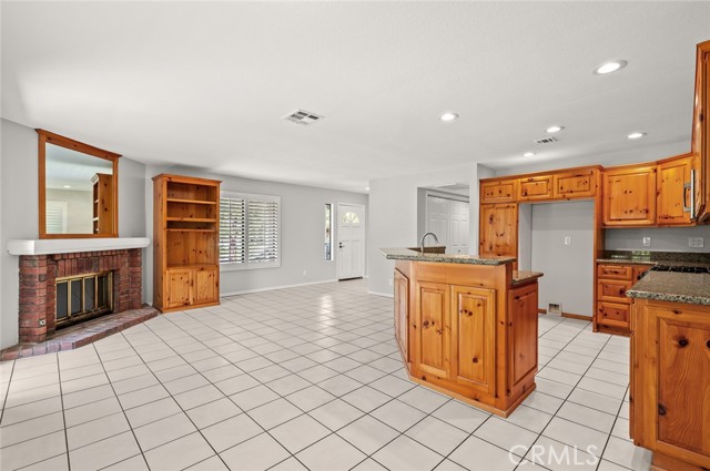 Detail Gallery Image 20 of 54 For 565 Ophir Cir, San Dimas,  CA 91773 - 2 Beds | 2 Baths