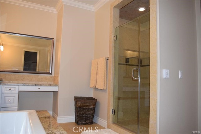 Detail Gallery Image 13 of 20 For 183 Desert Bloom, Irvine,  CA 92618 - 4 Beds | 3 Baths